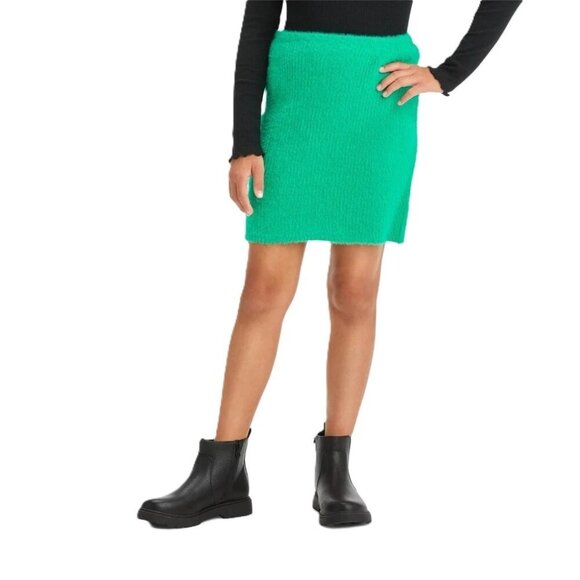 Art Class Girls' Ribbed & Fuzzy Super Soft Sweater Green Skirt - Picture 1 of 7